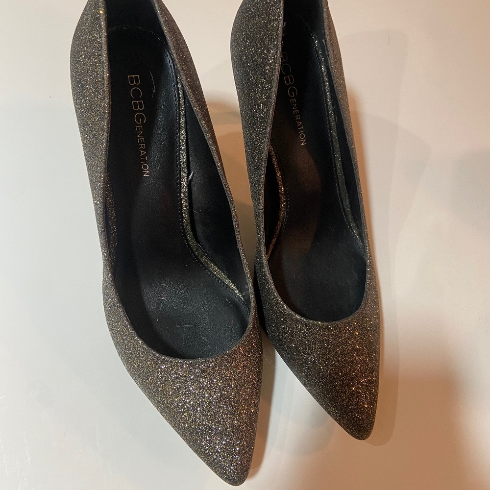 BCBGeneration black/gold heels